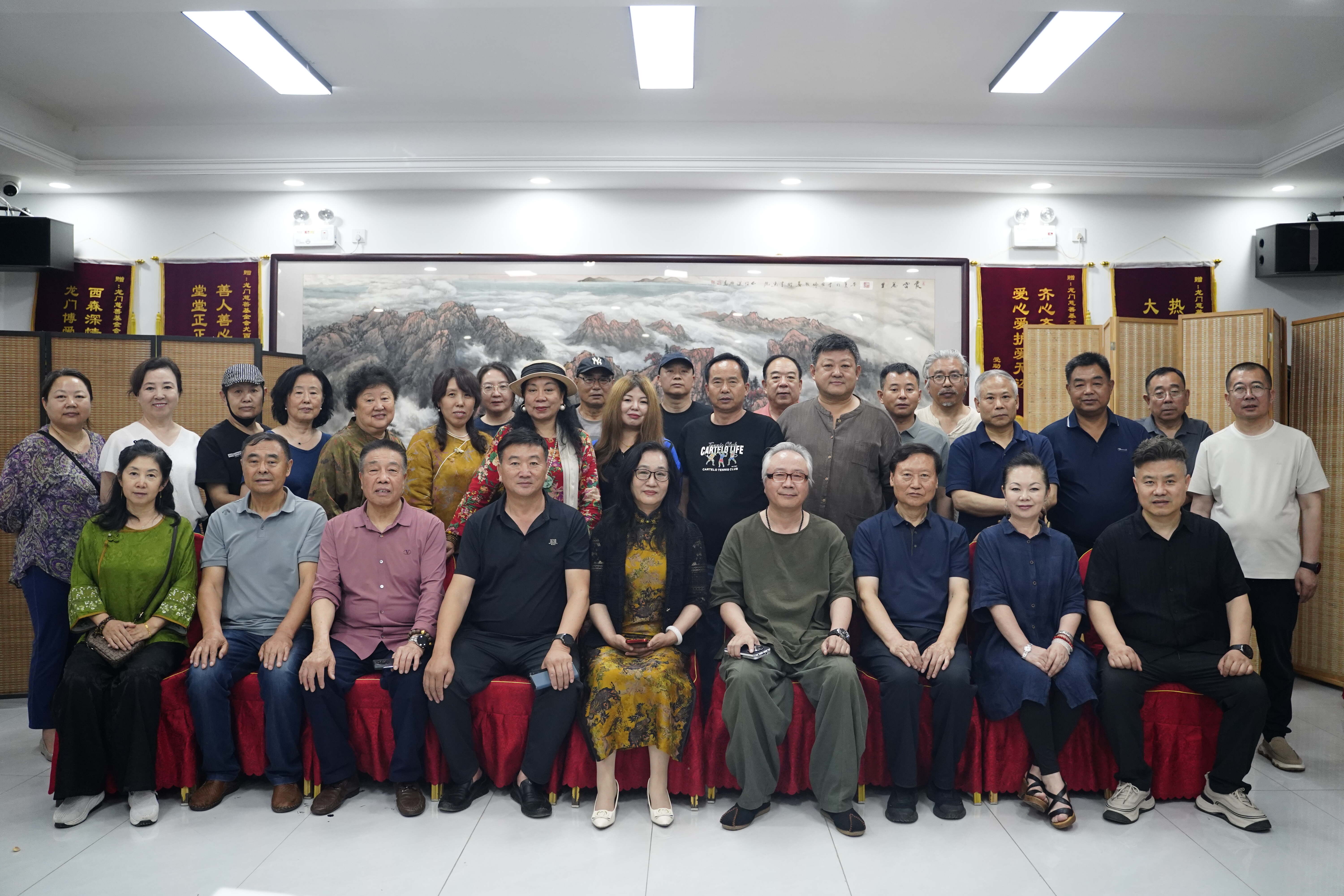 龙门有真意,笔墨见山川-艺众网 龙门有真意,笔墨见山川